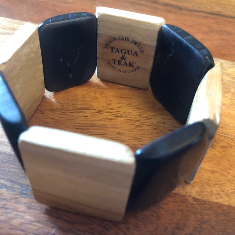Tagua & teak wood bracelet
